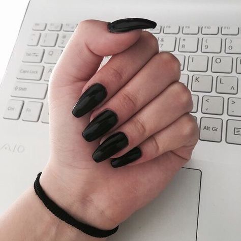 Black Acrylic Nail Designs, Black Coffin Nails, Plain Nails, Black Acrylic Nails, Nail Ring, Black Nail, Little Cat, Acrylic Nails Coffin, Manicure Y Pedicure