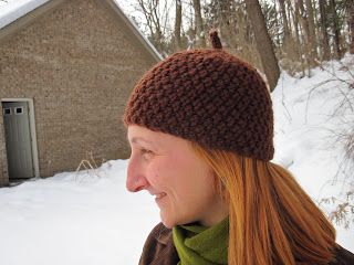 Acorn Knitting Pattern Free, Acorn Hats, Acorn Hat, Acorn Hat Crochet, Cozy Knitted Outdoor Bonnet, Acorn Cap Earrings, Crochet Hats Free Pattern, Moss Stitch, Bulky Yarn