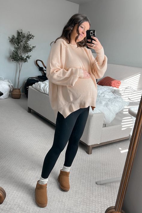 Maternity Dress And Sweater Outfit, Ugg Maternity Outfit, Pregnant Christmas Outfit Casual, Christmas Outfit Pregnant Women, Cozy Fall Maternity Outfits, 3rd Trimester Outfits Fall, Pregnancy Office Outfits Work Wear, Maturity Outfits Winter, Cute Comfy Maternity Outfits