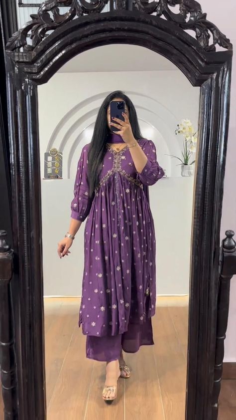 👗New Arrivals ⤵️ 📩 for order and inquiries 📍 @womenwear_collections_surat 📍 @meervaa_store 📧 Whatsapp 85307 17716📱 👉 COD available INDIA 🇨🇮.📭 📦Worldwide Shipping Available.,🌍.. 📱 Video call facility Available . ↪follow for more updates ⤵️ 🔸️ Follow : @womenwear_collections_surat Follow : @meervaa_store . #fashionblogger #shopping #photoshoot #dress #likes #outfit #meervaa #fashionista #bhfyp #followback #followers #meervaa Cut Sleeves Suit, Shopping Photoshoot, Stylish Kurtis, Stylish Kurtis Design, Gown With Dupatta, Sequence Embroidery, Kurti Designs Latest, Stylish Suit, Kurtis With Pants