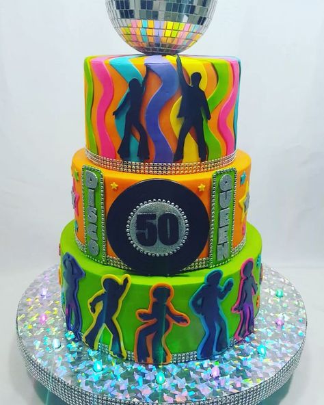 Short little video of the disco cake with flashing lights! #flashinglights #disco #discoball #70s #hudsonvalley #nyc #cakedecorating… | Instagram 70 Theme Cake 70s Party, 70s Disco Cake, Disco Cookies 70s, Disco Theme Cake Ideas, Birthday Cakes Disco, 70s Cake Ideas, 70's Disco Birthday Cake, Two Tier Disco Cake, Bakery Frosting