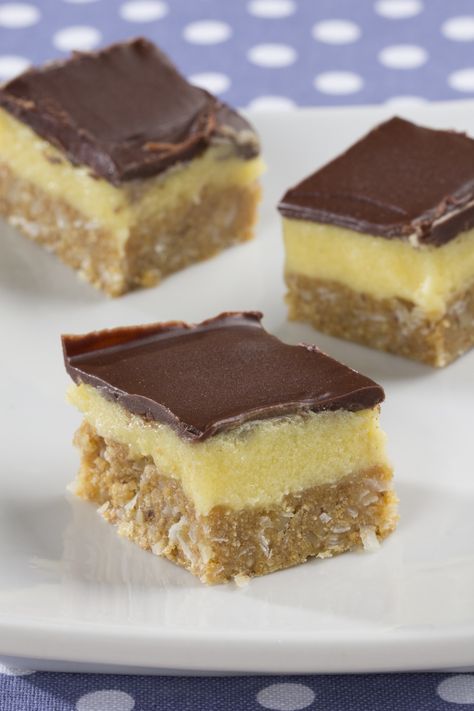 Nano Bars 3 Layer Bars, Naniamo Bars, Nanimo Bars, Nanaimo Bar Recipe, Canadian Dessert, Mr Food, Nanaimo Bars, Most Popular Desserts, Coconut Bars