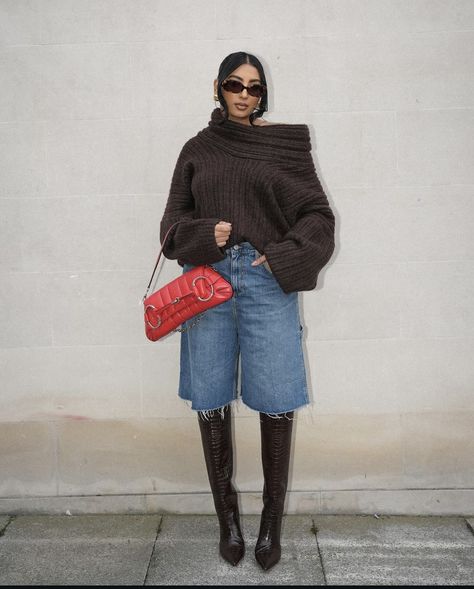 Off The Shoulder Sweater Outfit, Shoulder Sweater Outfit, Sweaters Knitted, Loose Tunic, Best Winter Outfits, Off The Shoulder Sweater, Sweater Oversized, Sweater Outfit, Looks Black