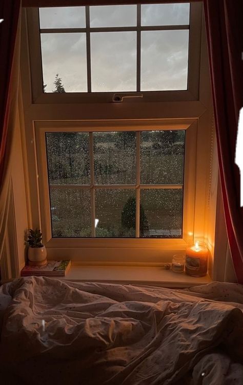 Fall Feels, Autumn Cozy, Autumn Activities, Cozy Room, Dream Bedroom, Bedroom Inspo, Cozy Fall, House Inspo, Dream Home Design