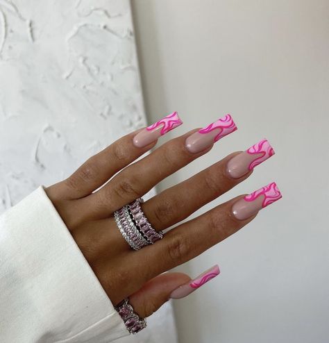 Pink Tip Nails, Disney Acrylic Nails, Nails Now, French Tip Acrylic Nails, Simple Acrylic Nails, Glow Nails, Unique Acrylic Nails, Coffin Nails Long, Summer Acrylic Nails