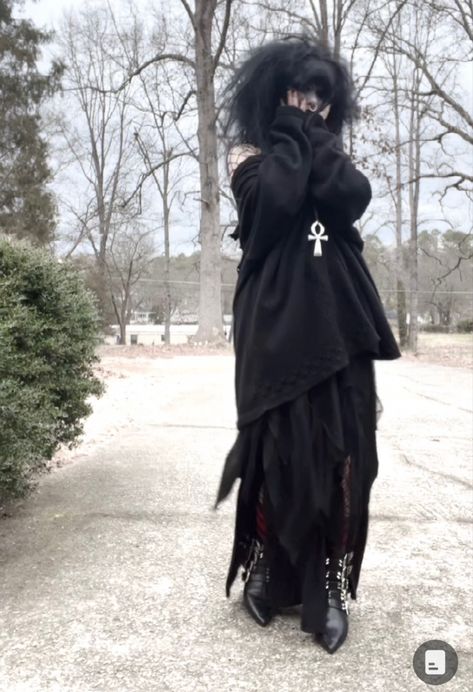 Faerie Goth Fashion, Scene Winter Outfits, Baggy Goth Outfit, Mopey Goth Outfits, Goth Mom, Comfy Goth, Modest Goth, Victorian Goth Outfits, Goth School Outfit