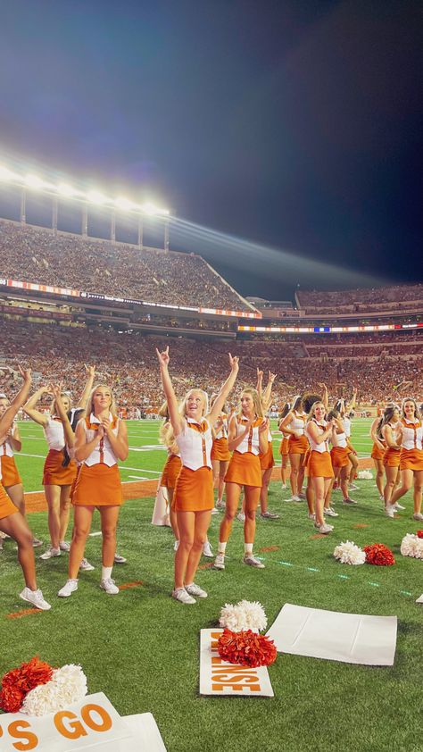 Texas Longhorns Cheerleaders, Ut Knoxville Aesthetic, Univ Of Tennessee, Texas Cheerleaders, University Of Tn, Ut Football, Long Horns, College Vision Board, Dream Collage