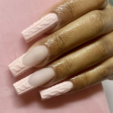 Cable Knit Sweater Nails, Dusty Pink Sweater, Two Tone Nails, Glitter Accent Nails, Baby Pink Nails, Plaid Nails, Stylish Nails Designs, Sweater Nails, Festival Nails