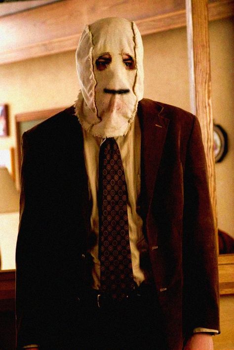 The Strangers Man In The Mask, Masked Man Art, The Strangers Movie, The Strangers 2008, Slasher Mask, Strangers Movie, Scary Man, Scary Masks, Dc Costumes