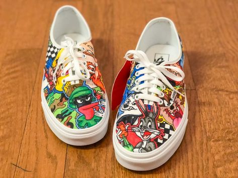 Shoe Painting Ideas Vans, Shoe Art Designs, Sk8 Hi Vans, Wet Weather, Only Shoes, Custom Vans, Fabric Markers, Custom Sneakers, Vans Authentic Sneaker