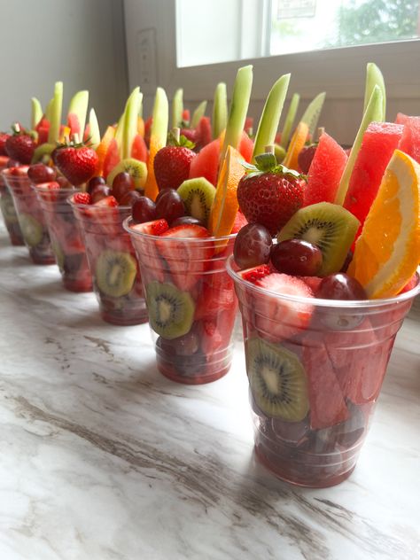 Summer graze finer foods in San Antonio/lytle Texas! Find me on social media. Wedding Fruit Cups Table, Fruit Cups For Party Bridal Showers, What To Do With Quince Fruit, Granola Fruit Cups, Fruit And Salad Bar Wedding, Appetizers Fruit, Backyard Bbq Party, Fruit Platter Designs, Wedding Appetizers