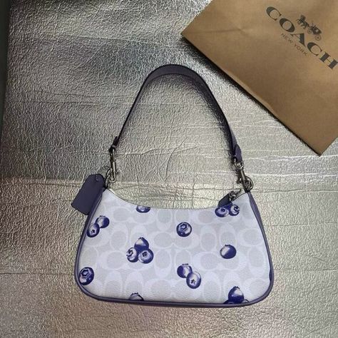 Coach Teri 2way Womens Canvas Leather Shoulder Bag Blueberry Print Blueberry Print, Leather Fabric, Canvas Leather, Coach Handbags, Smooth Leather, Continental Wallet, Leather Shoulder Bag, Slots, Credit Card