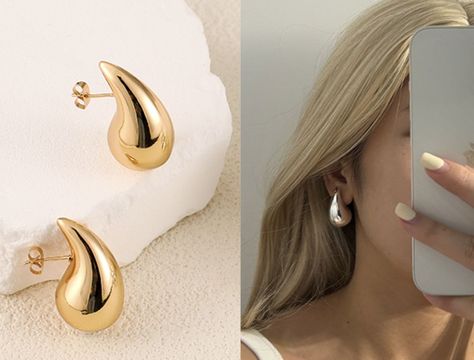 Bottega Veneta Teardrop Earrings, Botegga Venetta Drop Earrings, Aros Aesthetic, Shiney Things, Overnight Hair Mask, Chunky Gold Hoop Earrings, Chunky Earrings, Classy Jewelry, Jewelry Essentials