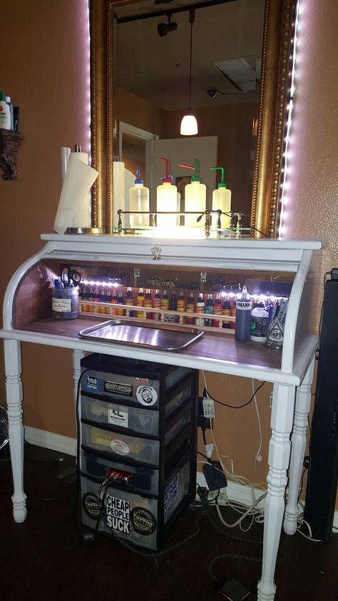 Custom work station for tattoos Basement Tattoo Studio, Tattoo Desk Ideas, Tattoo Set Up Station At Home, Diy Tattoo Station, Cute Tattoo Station, Tattoo Station Setup, Tattoo Set Up Station, Tattoo Setup Station, Tattoo Artist Setup