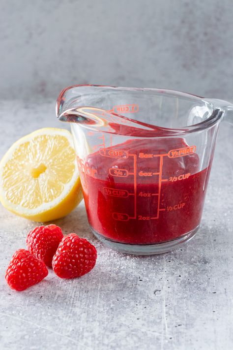 How to Make Raspberry Puree for Drinks How To Make Raspberry Lemonade, Raspberry Puree Recipe For Drinks, Strawberry Puree Recipe For Drinks, Lemonade Iced Tea, Raspberry Puree, Raspberry Vinaigrette, Cupcake Wars, 3 Ingredient Recipes, Raspberry Fruit