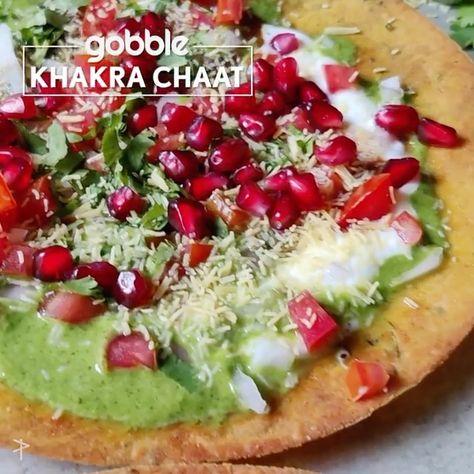 Gobble on Instagram: “Khakra Chaat - This chatpata chaat will leave you drooling 🤤 Chef - @chef_nehalkarkera #GobbleFood #chaat #khakra #gujjufood…” Khakra Chaat, Vegetable Pizza, Avocado Toast, Avocado, Toast, Pizza, Chef, Snacks, On Instagram