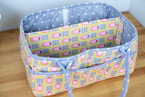 Sew the Miracle Caddy - free sewing pattern for a multi-purpose organizer Diy Ironing Board Covers, Classroom Items, Sewing Caddy, Quilting Digest, Diaper Caddy, Caddy Organizer, Free Sewing Patterns, Sewing Bags, Free Sewing Pattern