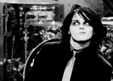 Gerard Way, A Man, Black And White, Hair, White, Black