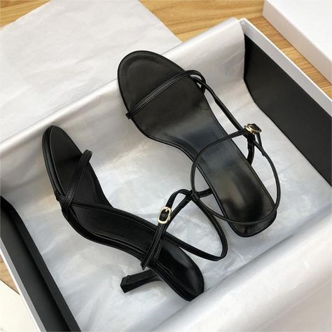 4 color cheap price women's Simple high heel sandals 1993 https://m.alibaba.com/product/1600794964994/4-color-cheap-price-women's-Simple.html?__sceneInfo={"cacheTime":"1800000","type":"appDetailShare"} Low Sandals, Straw Shoes, Wedding Shoes Pumps, Sandals Woman, Strappy High Heels Sandals, Leather Suit, Chic Sandals, Shoes High Heels, Strappy High Heels