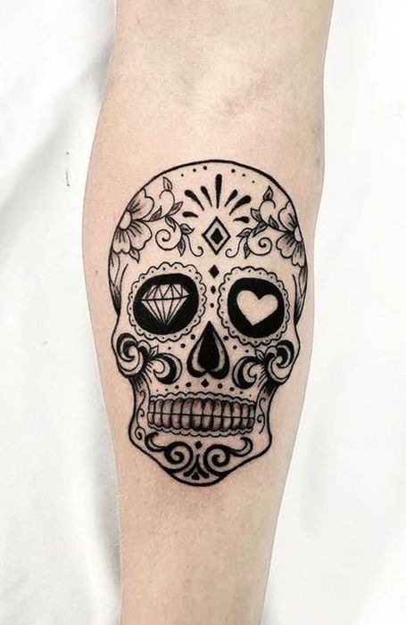 Day Of The Dead Skull Tattoo, Skull Face Tattoo, Bird Skull Tattoo, Skull Tattoos For Men, Mexican Skull Tattoos, Cow Skull Tattoos, Small Skull Tattoo, Candy Skull Tattoo, Skull Tattoo Flowers