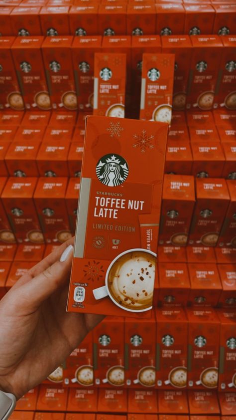 Toffee Nut Latte, Toffee Nut, Christmas Season, Toffee, Christmas Seasons, Coffee Bag, Pinterest Likes, Tea, Drinks