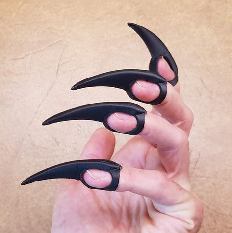 Claw Rings, Cosplay Jewelry, Cosplay Armor, Claw Ring, Cosplay Diy, Larp, Ring Set, Ring Sets, Cosplay Costumes