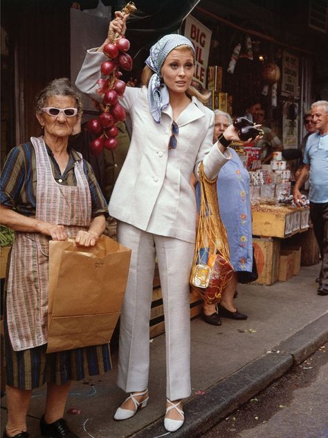 Thomas Crown Affair, Faye Dunaway, Slim Aarons, Cindy Crawford, 1960s Fashion, Moda Vintage, Brigitte Bardot, Mode Inspo, 60s Fashion