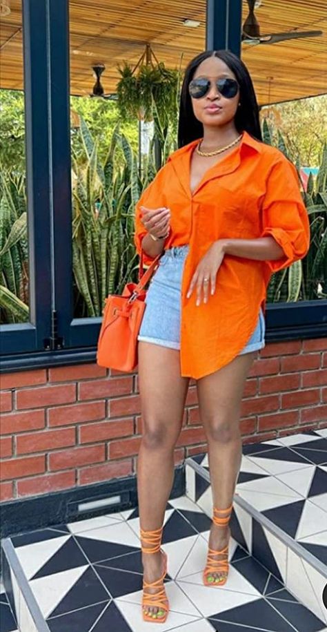 Orange Heels Outfit Classy, Orange Heels Outfit, Orange Outfit, Effortlessly Chic Outfits, Classy Casual Outfits, Looks Black, Orange Shirt, Summer Lovin