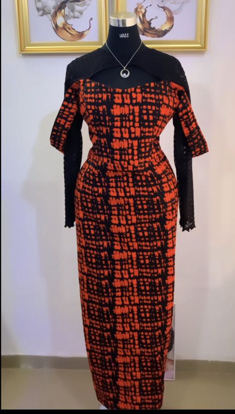 Vintage Styles For Ladies, Trendy Ankara Styles Classy, Simple Ankara Styles, Couples African Outfits, Working Dresses, African Bridal Dress, Ankara Dress Designs, Nigerian Dress, Trendy Ankara Styles