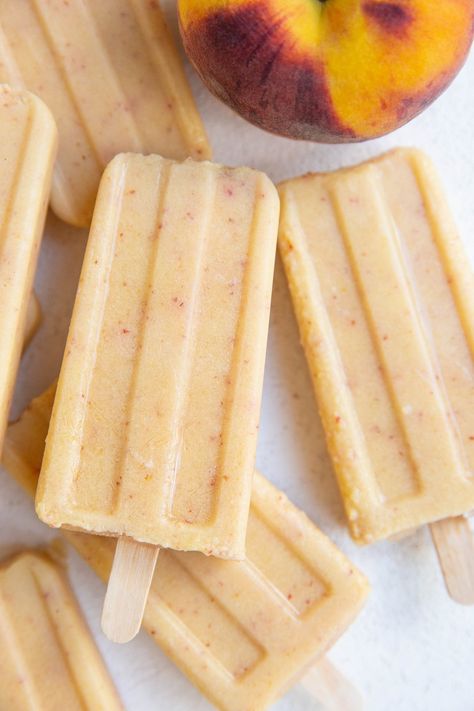 4-Ingredient Peach Popsicles (Vegan) - The Roasted Root Mojo Chicken, Homemade Ginger Beer, Peach Popsicles, Homemade Fruit Popsicles, Vegan Popsicles, Homemade Peach Ice Cream, Healthy Popsicle Recipes, Healthy Ice Cream Recipes, Banana Nice Cream