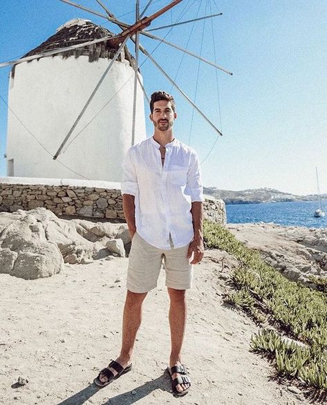 Picture of a light vacation look with a white linen shirt, neutral linen shorts and black birkenstocks is a cool idea for having a rest Men Maldives Outfit, Dubai Men Outfits Ideas, Beach Outfit Men Wedding, Maldives Men Outfit, Greece Vacation Outfit Men, Beach Men Outfit Beachwear, Beach Party Men Outfit, Men's Beach Wear, Maldives Outfit Ideas For Men