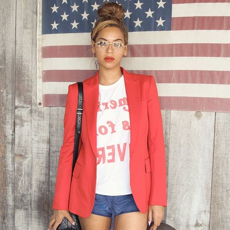 Blue Ivy Carter, Beyonce Style, Boutique Trends, Beyoncé Giselle Knowles-carter, Beyoncé Giselle Knowles, Online Photo Gallery, Beyonce Queen, Blazer Outfit, Cuffed Sleeve