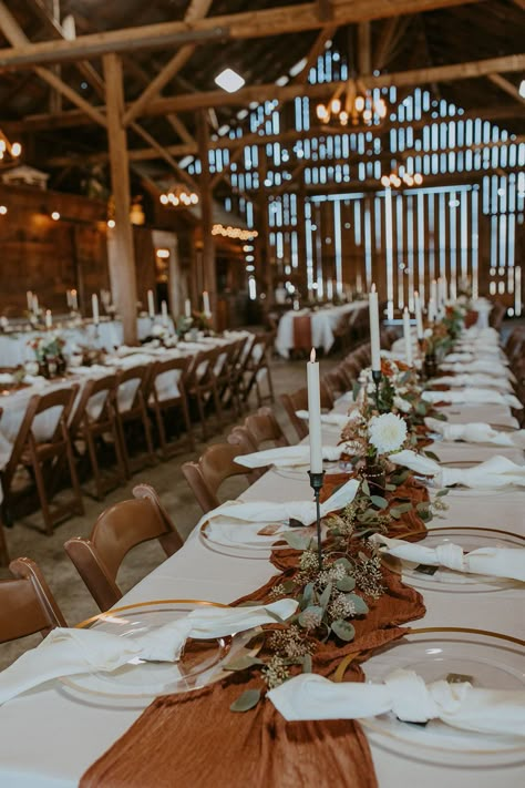 For their wedding at The Barn by Fernbridge in Northern California, Sarah and Kelton chose a sage and rust orange wedding color palette and kept their decor modern and simple. Find more western wedding inspo on my blog! Burnt Orange Black And Gold Wedding, Turquoise And Sage Color Palettes, Western Wedding Decorations Table, Rustic Burnt Orange Wedding Decor, Fall Boho Wedding Ideas, Wedding Rustic Orange, Wedding Table Decorations Western, Rust And Sage Wedding Flowers, October Wedding Boho