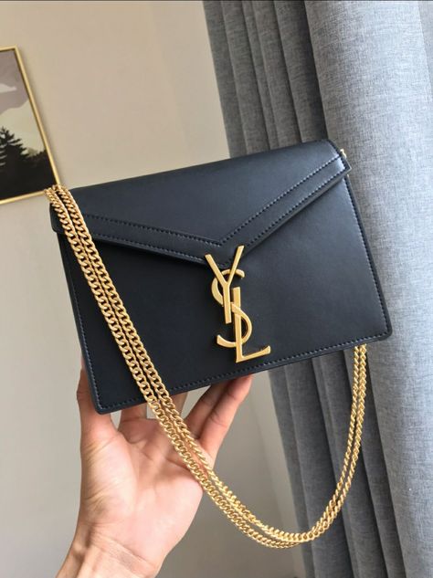 Ysl Cassandra Bag, Ysl Cassandra, Trendy Purses, Kaftan Designs, Handbag Essentials, A Better You, Girly Bags, Bag Suitcase, Luxury Purses