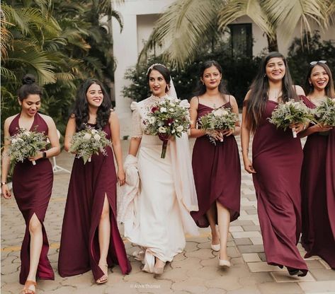 Marriage Dress Code For Cousins Kerala, Wedding Cousins Dress, Wedding Dress For Cousins, Brides Maids Outfit, Kerala Bridesmaid Dresses, Marrage Dress, Dress Code For Kerala Wedding, Kerala Bridesmaid, Christian Engagement Dress