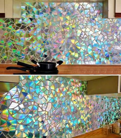 Dvd Crafts, Diy Kitchen Backsplash, Diy Backsplash, Cd Crafts, Dollar Store Hacks, Cd Art, Recycled Projects, Duck Tape, Glass Tiles