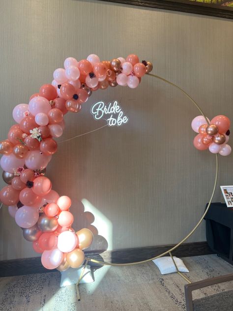 Pink bride to be balloon ring garland floral Bachelorette Party Balloon, Bride To Be Balloons, Bachelorette Decorations, Pink Bride, Pink Balloons, Pink Themes, Bridal Shower Games, Bridal Shower Decorations, Party Inspiration