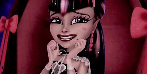 Draculaura Gif, Y2k Pictures, Draculaura Aesthetic, Gif Background, Persona 5 Anime, Moster High, Disney Gif, Monster High Art, Monster High Characters