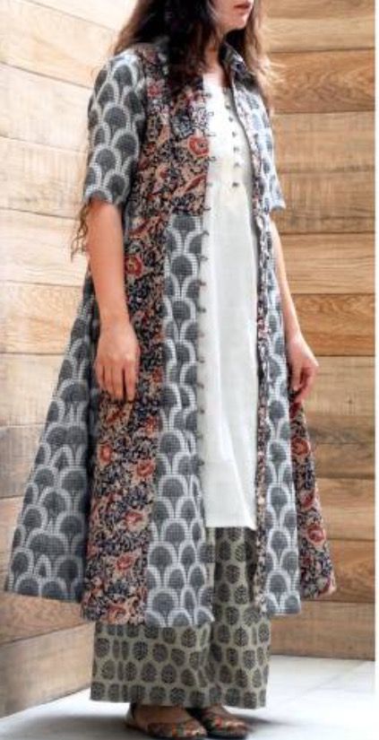 Open Shirt Design, Fashion Designer Dresses, Shirt Design For Girls, Cotton Tops Designs, The Secret Label, Simple Kurta Designs, Open Shirt, Designer Kurti Patterns, Simple Kurti Designs