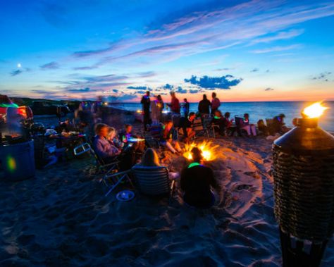 Want to know how to throw the perfect #summer #beach #party? Here’s how!   Presented by #CaptainMorgan. Aesthetic Beach Party, Beach Party Aesthetic, Colleges In Florida, Beach Bonfire, Party Aesthetic, Summer Beach Party, Outdoor Quotes, Aesthetic Beach, Summer Bucket