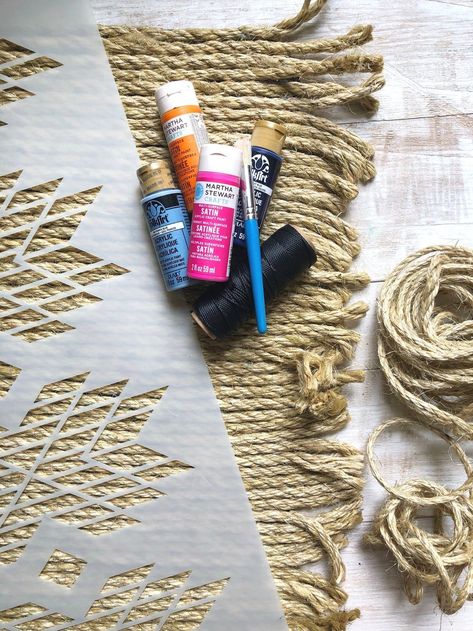 Make Your Own Large Boho Jute Rug – Crafty Lumberjacks Rope Rug, Rug Tutorial, Rope Crafts, A Rug, Circle Rug, Crochet Diy, Diy Rug, Jute Rope, Stencil Diy