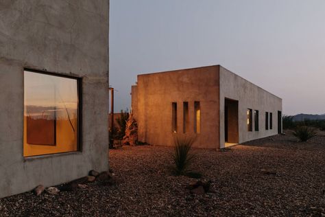 Baja Architecture, Small Adobe House, Small Concrete Homes, Small Concrete House, Pueblo House, African House, Willow House, Modern Desert, Concrete Houses