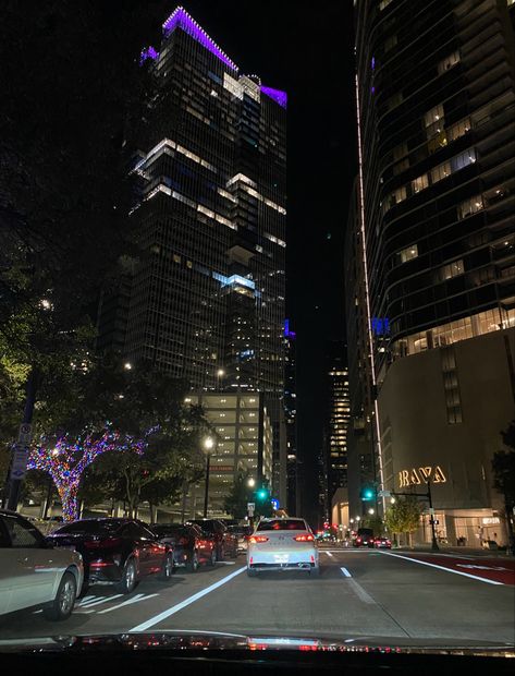 City Aesthetic Houston, Downtown Houston At Night Aesthetic, Phoenix Nights, Visit Houston, City View Apartment, Miami Night, Houston City, Nightclub Aesthetic, Beach Sunset Wallpaper