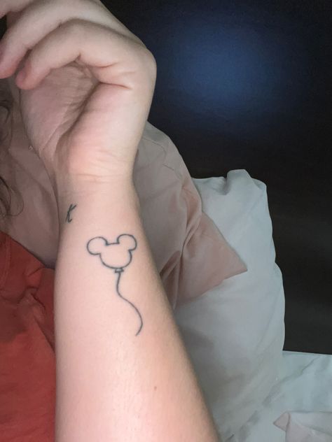 Mickey Hat Tattoo, Mickey Mouse Balloon Tattoo, Disney Balloon Tattoo, Fine Line Disney Tattoo, Mickey Balloon Tattoo, Disney Foot Tattoo, Subtle Disney Tattoos, Small Disney Tattoo, Disney Minimalist Tattoo