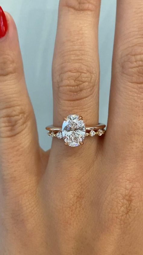 Dream Wedding Ring, Pretty Engagement Rings, Cute Engagement Rings, Future Engagement Rings, Oval Engagement, Dream Engagement, Dream Engagement Rings, Beautiful Engagement Rings, Jive