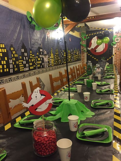 Ghostbuster Party Ideas, Ghostbusters Birthday Party Decorations, Ghostbusters Decorations, Ghostbusters Party Ideas, Ghostbuster Birthday, Ghostbusters Cake, Ghost Busters Birthday, Ghost Busters Birthday Party, Ghostbuster Party