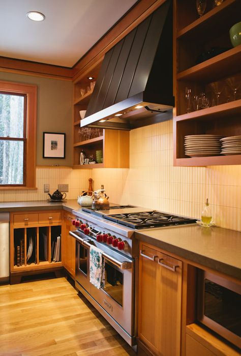 Melody's Beautifully-Designed Pacific Northwest Kitchen Pacific Northwest Kitchen, Northwest Interior Design, Wolf Stove, Dream Restaurant, Gas Range Double Oven, Pacific Northwest Style, Kitchen Tour, Reclaimed Wood Table, Creative Storage Solutions