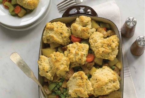 Mmm, Chicken Pot Pie -- definitely a comfort food classic. Great for when the frigid air outside seems unending. Summer is just a memory and spring is still far Sukkot Recipes, Gluten Free Vegetables, Vegetable Pie, Drop Biscuits, Kosher Recipes, Sukkot, Lunch Menu, Cooking Together, Chicken Pot