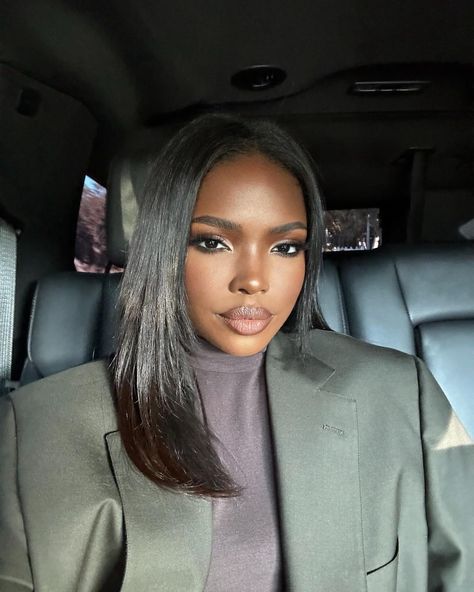 Ryan Destiny Hair, Ryan Destiny Makeup, Black Women In Luxury, Ryan Destiny, Women In Luxury, Smokey Makeup, Naturally Pretty, Soft Makeup Looks, Pretty Makeup Looks