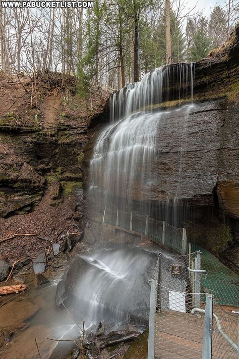 32 Must-See Roadside Waterfalls in Pennsylvania Buttermilk Falls Pennsylvania, Iceberg Activity, Pennsylvania Towns, Pa Aesthetic, Pennsylvania Waterfalls, Ohiopyle State Park, Planning Trips, Buttermilk Falls, Falling Waters